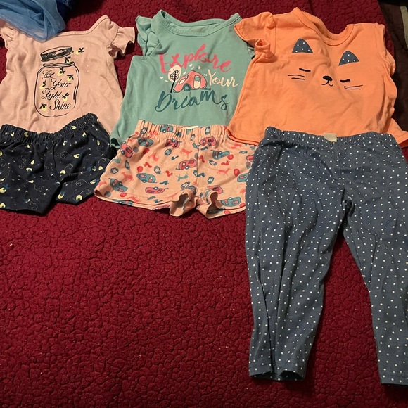Big Lot of Girls 2T Pajamas - Picture 2 of 4